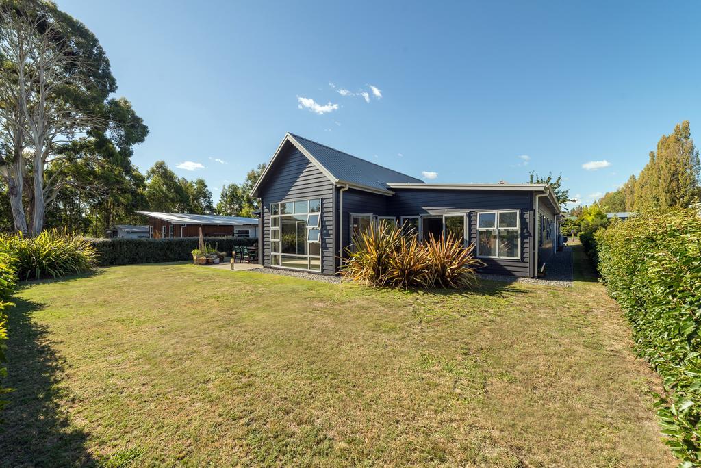Lupin Lodge Bed & Breakfast Taupo Exterior foto
